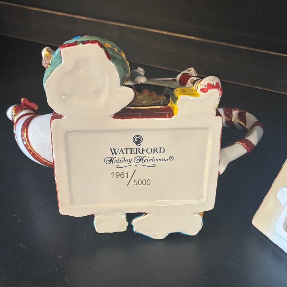 Waterford Santa Teapot with Green and Red Details - Picture 4 of 4